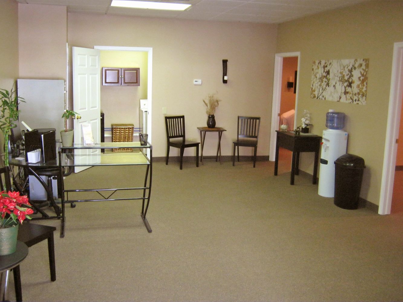 Suite C, Side Center